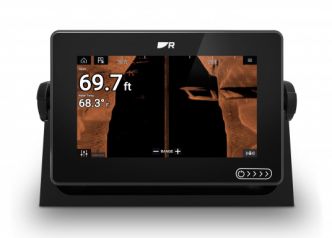 Raymarine AXIOM+ 7 RV RV-100 3D peräpeilianturilla